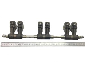 Set tacheți cu role scania - piese motor oem 1775415, 1775045, 2488138 1 Set tacheți cu role scania – piese motor oem 1775415, 1775045, 2488138