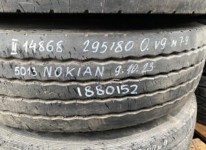 Roată bova 295/80r22. 5 nokian