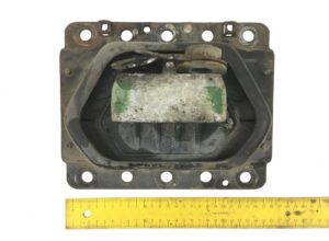 Izolator de vibrații motor spate stânga volvo 20499472 1 Izolator de vibrații motor spate stânga volvo 20499472