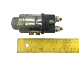 Releu de tensiune pentru camioane volvo - cod 14827 1 Releu de tensiune pentru camioane volvo – cod 14827