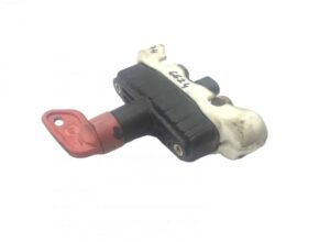 Comutator izolator baterie volvo model 21199003, 21243844, 21260449, 20514309 1 Comutator izolator baterie volvo model 21199003, 21243844, 21260449, 20514309
