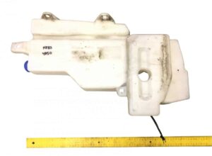 Vas pentru spălarea parbrizului iveco 504013201 / 5802784508 / 504011556 1 Vas pentru spălarea parbrizului iveco 504013201 / 5802784508 / 504011556