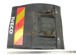Apărător de noroi spate stânga axa motrică iveco 41298964
