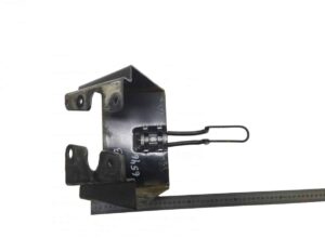 Suport de blocare iveco 41288820 - metalic, cu prindere 1 Suport de blocare iveco 41288820 – metalic, cu prindere