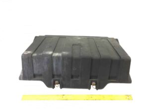 Capac negru pentru cutia bateriei man, cod 8141860-0139 / 81418600139 / 8141860-6090 / 81418606090 1 Capac negru pentru cutia bateriei man, cod 8141860-0139 / 81418600139 / 8141860-6090 / 81418606090