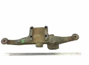 Suport pentru arc pneumatic axă motrică stânga man 82436306005 / 82436300017