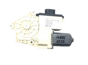 Motor regulator de geam dreapta man kuster 81. 25970. 6108 1 Motor regulator de geam dreapta man kuster 81. 25970. 6108