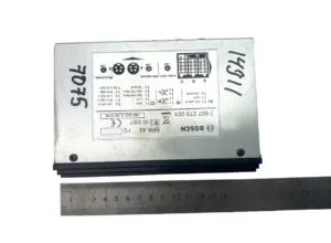 Amplificator audio bosch 7 607 273 001 pentru scania
