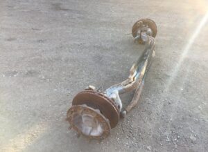 Axa față volvo - coduri 20399066, 20543284, 21116585, 21116569, 85114470 1 Axa față volvo – coduri 20399066, 20543284, 21116585, 21116569, 85114470