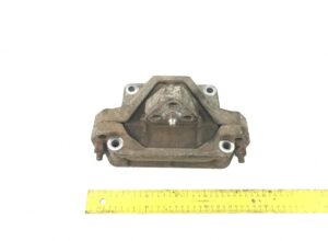 Izolator de vibrații motor spate dreapta volvo 20401260 1613624 3181067 3181068