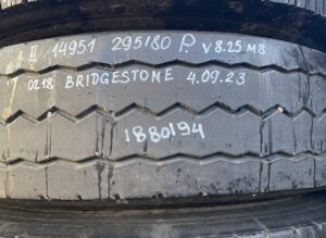 Anvelopă bridgestone 295/80r22. 5 1 Anvelopă bridgestone 295/80r22. 5