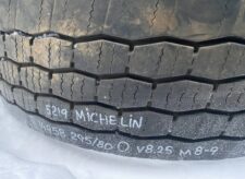 Roată Michelin 295/80R22.5 V8.25 M8-9 5219 pentru Volvo