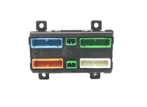 Unitate de control vecu volvo – coduri: 20554489, 20758801, 21067821, 21313711, 21720464, 85000835, 85003810, 85013308, 20453548, 20538397