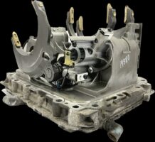 Capac Cutie de Viteze Volvo - Coduri: 20817639, 20971771, 21314140, 21571887, 21484415, 22117097, 22780683, 85020893, 20775880, 20775878, 20817640, 21314171