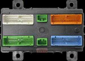 Unitate de control vecu volvo cu prize colorate – coduri: 20554489, 20758801, 21067821, 21313711, 21720464, 85000835, 85003810, 85013308, 20453548, 20538397