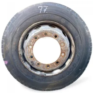 Roată volvo 275/70r22. 5 goodyear ultra grip wts 77