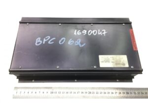 Amplificator audio volvo 1690047 bpc062 24v