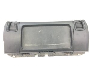 Capac plastic pentru bord scania