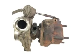 Turbocompresor mercedes-benz cod a9060966699 / a9060969599 / a9020960999 / a9020962299