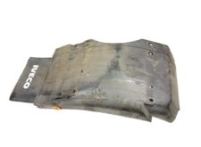 Apărător de noroi dreapta axa față/spate Iveco (504208707/504073983)