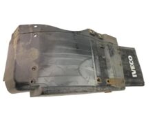 Apărător Noroi Stânga Axa Față/Spate Iveco 504208706 504073983