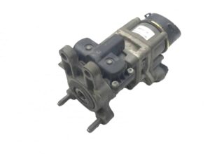 Supapă principală de frână volvo 21390592 / 7421390592 / 20754602 / 5010633321 1 Supapă principală de frână volvo 21390592 / 7421390592 / 20754602 / 5010633321