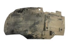 Apărătoare de noroi axă față dreapta Volvo 82637793-13