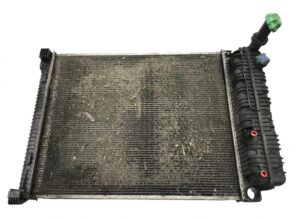Radiator mercedes pentru modelul 9405000403/9405000303/9405000203 1 Radiator mercedes pentru modelul 9405000403/9405000303/9405000203