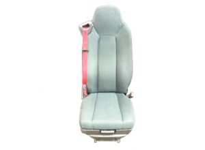 Scaun șofer volvo cu centură roșie 1 Scaun șofer volvo cu centură roșie