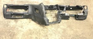 Capac plastic pentru tablou de bord iveco - coduri: 5801471460, 5802128296 1 Capac plastic pentru tablou de bord iveco – coduri: 5801471460, 5802128296