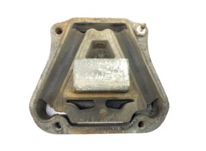 Izolator de vibrații motor spate stânga iveco 41272825, 41272826, 500364189, 41288345, 41219894 1 Izolator de vibrații motor spate stânga iveco 41272825, 41272826, 500364189, 41288345, 41219894