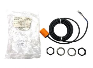 Senzor inductiv vdl 30043010 cu cablaj și accesorii de montaj