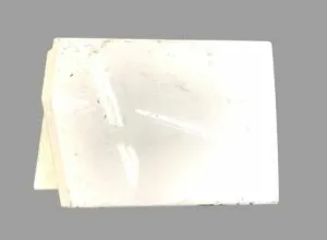 Spoiler lateral cabina sus stânga renault (coduri: 7484521644, 7482502698, 82275284)