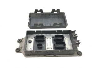 Unitate de control cciom renault 7422881419 (22881419) 1 Unitate de control cciom renault 7422881419 (22881419)
