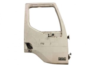 Carcasă ușă dreapta daf 45. 210 1 Carcasă ușă dreapta daf 45. 210