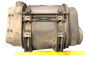 Carcasă filtru de aer vdl 30022198 1158071-11 1 Carcasă filtru de aer vdl 30022198 1158071-11