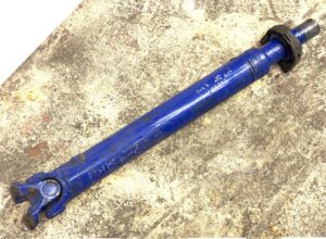 Arbore cardanic partea din mijloc iveco 41296492 5801304002 1 Arbore cardanic partea din mijloc iveco 41296492 5801304002