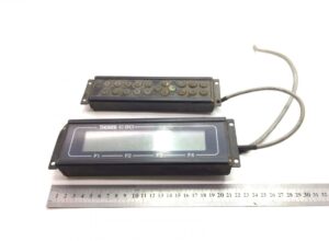 Modul de control panou thoreb c90 cu numarul rutei de destinatie pentru volvo 1 Modul de control panou thoreb c90 cu numarul rutei de destinatie pentru volvo