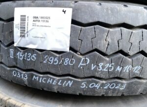 Roată volvo 295/80 r22. 5 michelin