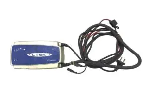 Încărcător de baterii ctek xt 14000 24v