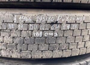 Roată dunlop volvo 295/80r22. 5 8. 25 m8. 9 1 Roată dunlop volvo 295/80r22. 5 8. 25 m8. 9