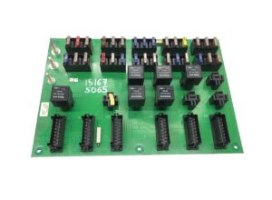 Placă de circuite și siguranțe volvo 9956916 20374662 11 1 Placă de circuite și siguranțe volvo 9956916 20374662 11