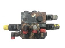Supapă hidraulică pentru Servodirecție MAN - Coduri: 81471036026, 81471036025, 36259340000