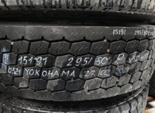 Roată Solaris 295/80R22.5 V825 M171 Yokohama