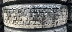 Roată solaris 295/80r22. 5 v 8. 25 m 14 def 1 Roată solaris 295/80r22. 5 v 8. 25 m 14 def