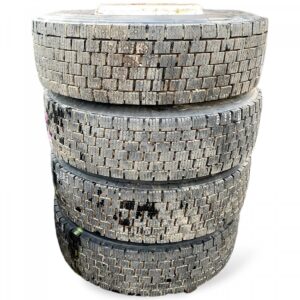 Set 4 roti man 275/70r22. 5 225/75