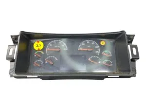 Ceas de bord volvo – piese auto (coduri: 70398585, 70329295, 70378703, 70392912, 70393853, 70395665, 70398547, 22170119, 22205475)