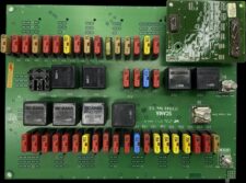 Placă de Circuite cu Siguranțe Scania 24V 143781 3787