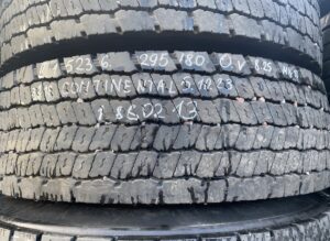 Anvelopă continental 295/80r22. 5 3. 218 1 Anvelopă continental 295/80r22. 5 3. 218