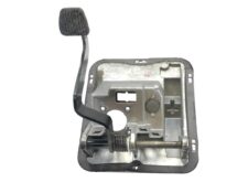 Pedală ambreiaj/frână cu panou pentru Mercedes (Coduri: 9402940001, 9402900118, A9402940001, A9402900118)